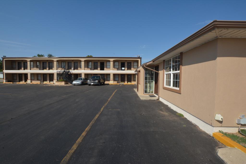 Newcastle Motel Exterior foto